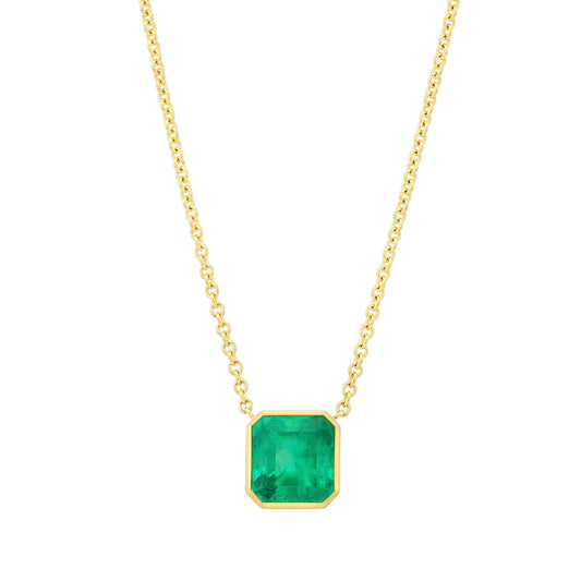 bezel green emarald pendant IP7120