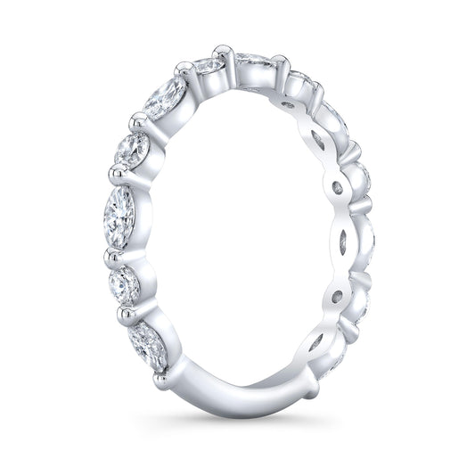 Single Shared Prong Alternating Round and Marquise Band IP5159H